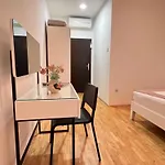 Marie