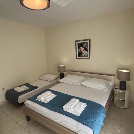 Marie 3* Baška Voda