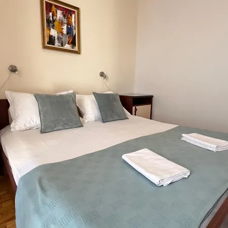 Marie 3* Baška Voda